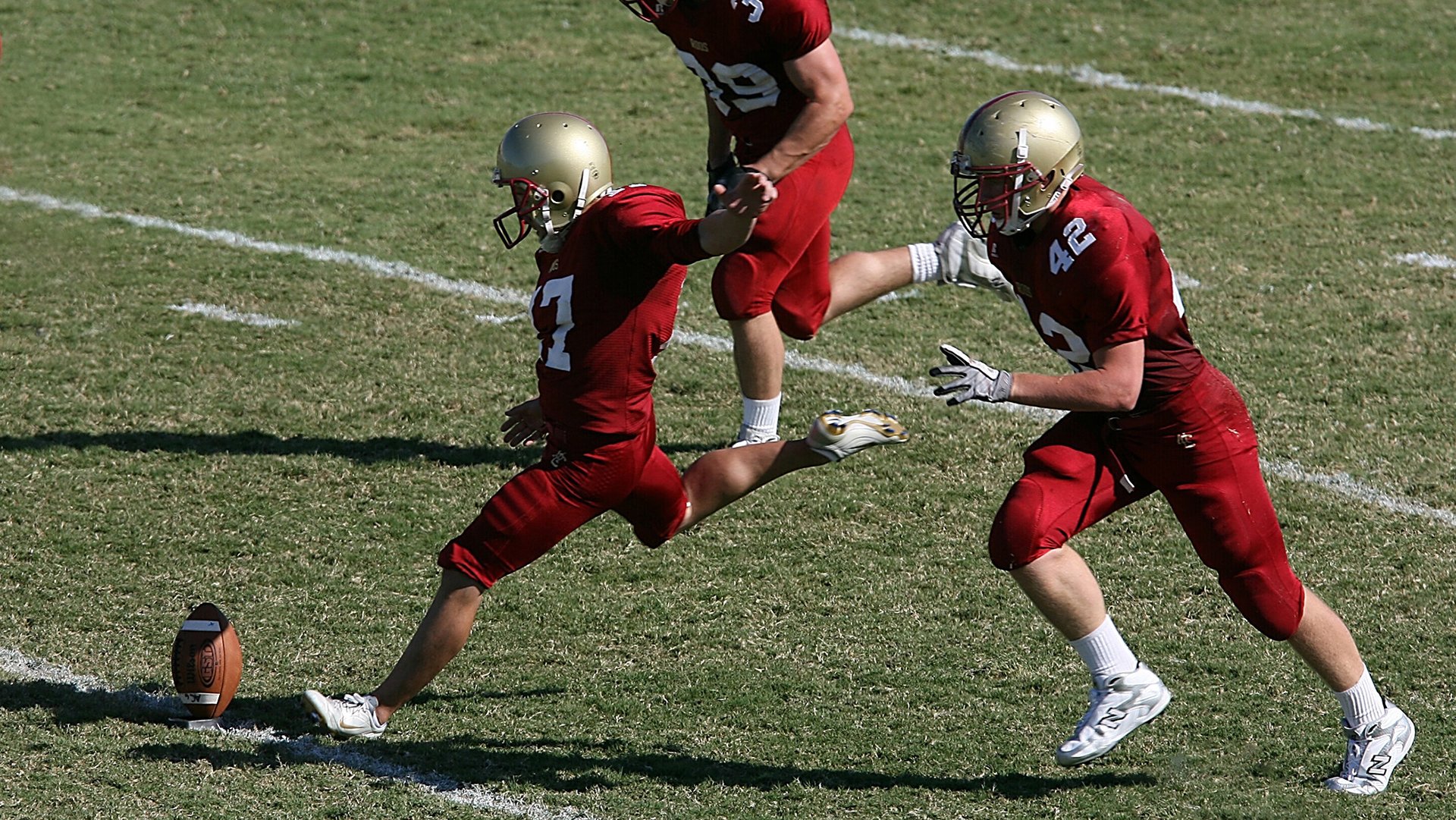 德国女子4x100米自由泳接力队在决赛中获得第八名,女子4x200米自由泳接力决赛东京